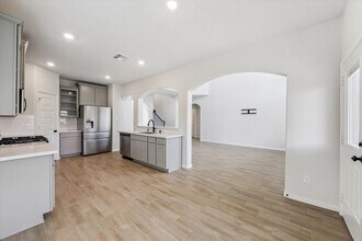 5337 Wilborn Ct in Alvin, TX - Building Photo - Building Photo