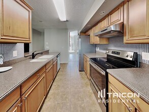 1517 Crosswind Cir in Orlando, FL - Building Photo - Building Photo