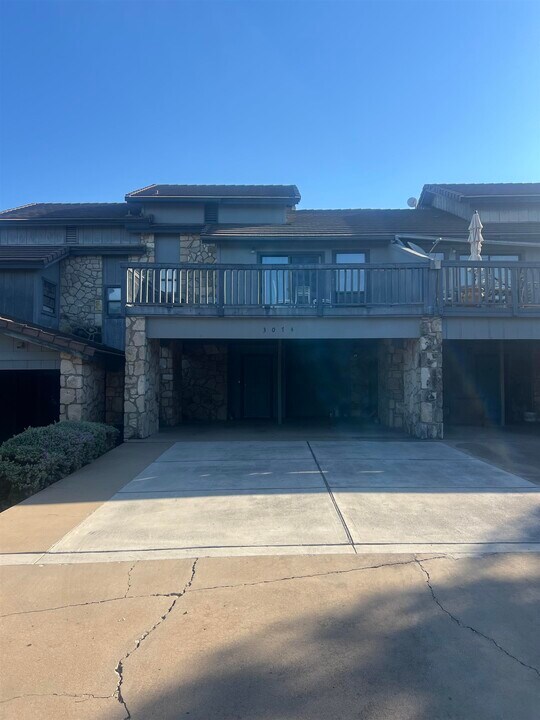 307 Crestview in Horseshoe Bay, TX - Building Photo