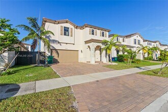 22664 SW 130th Ave in Goulds, FL - Building Photo - Building Photo