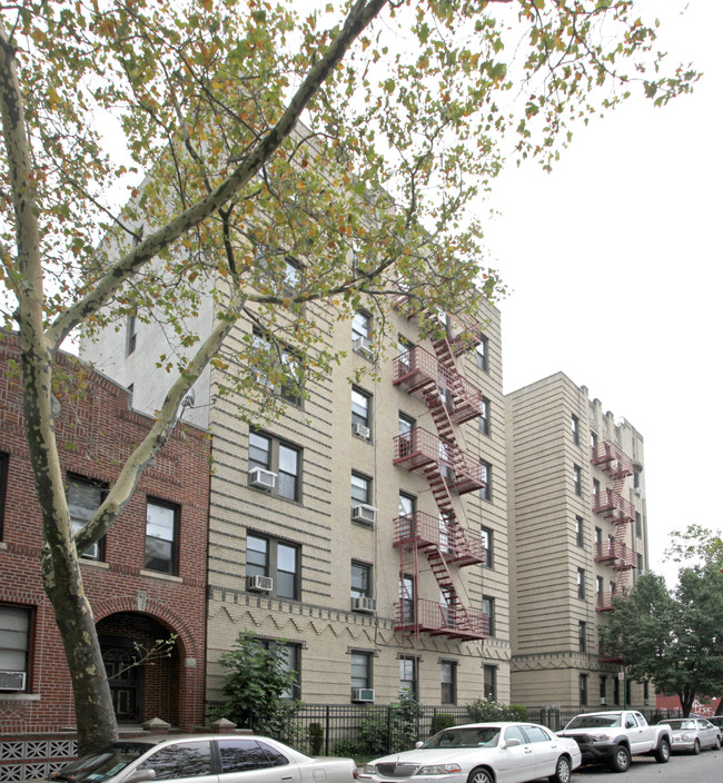 1675 W 9th St in Brooklyn, NY - Building Photo - Building Photo