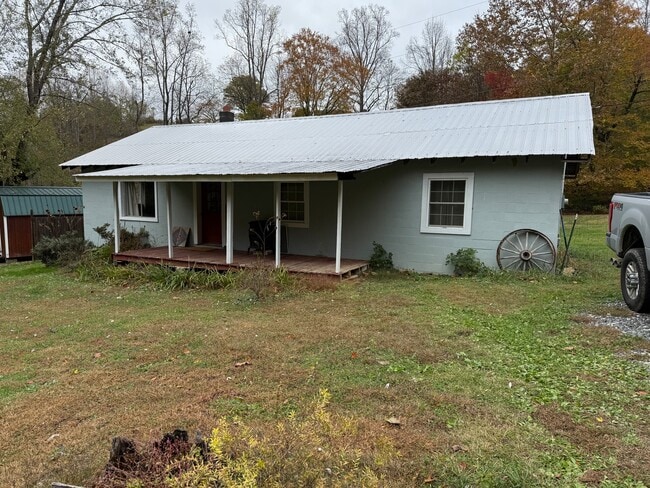 property at 525 Allen Dr