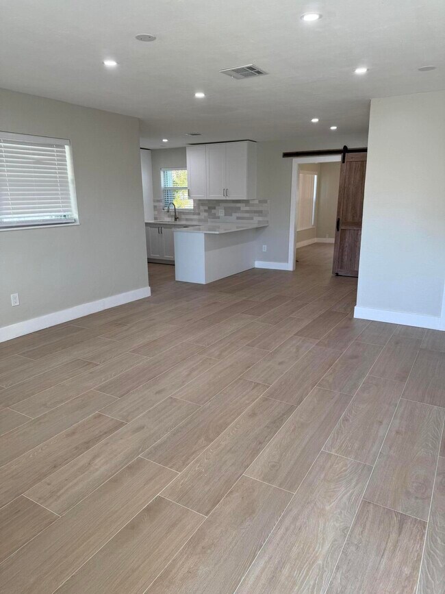 926 C St in Lake Worth Beach, FL - Building Photo - Building Photo