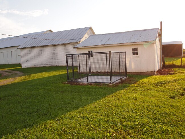 7840 Tuttle Rd photo'