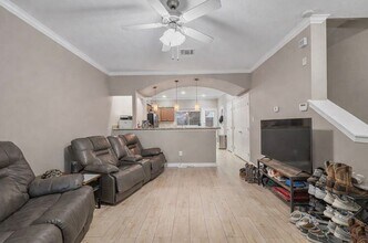 August 2026 Pre-Lease 4 bed Lakeridge - NO CARPET! in College Station, TX - Foto de edificio - Building Photo