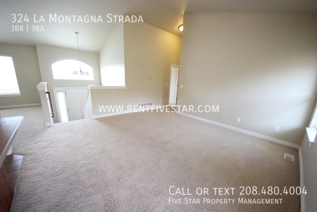 324 La Montagna St in Pocatello, ID - Building Photo - Building Photo