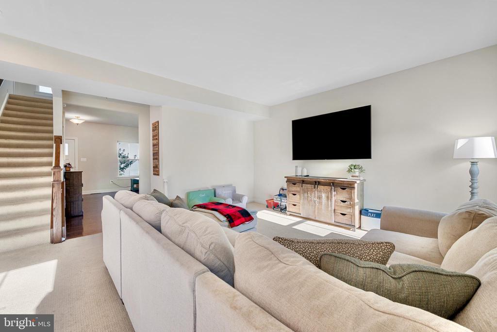 124 Emperor Dr in Front Royal, VA - Building Photo