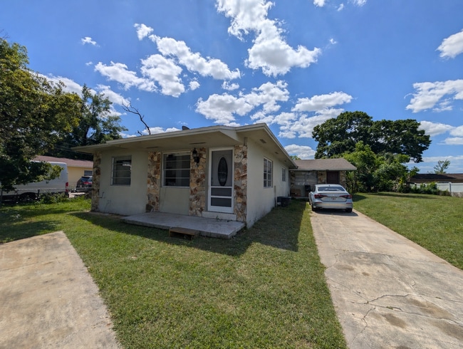 214 Fairlane Ave in Pine Castle, FL - Building Photo - Building Photo
