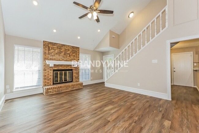 512 Bryan Ct in Irving, TX - Building Photo - Building Photo