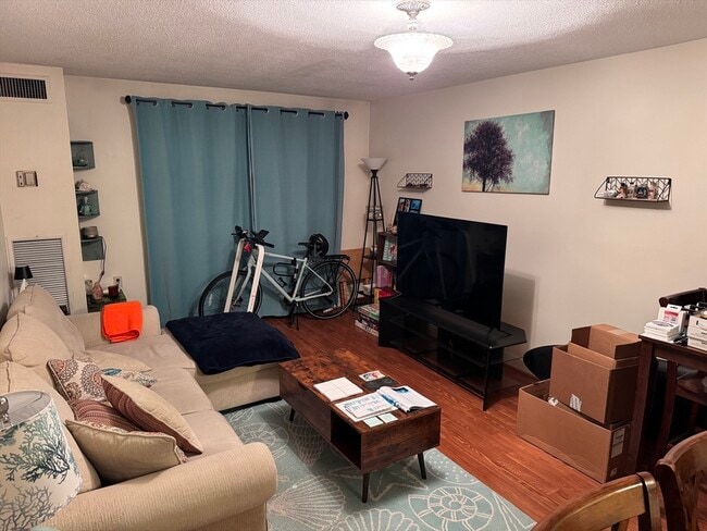 100 Rosemary Way in Needham, MA - Building Photo - Building Photo