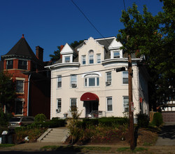 324 S Negley Ave in Pittsburgh, PA - Building Photo - Building Photo