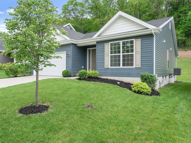 1631 Ridgefield Blf Ct in Eureka, MO - Building Photo - Building Photo