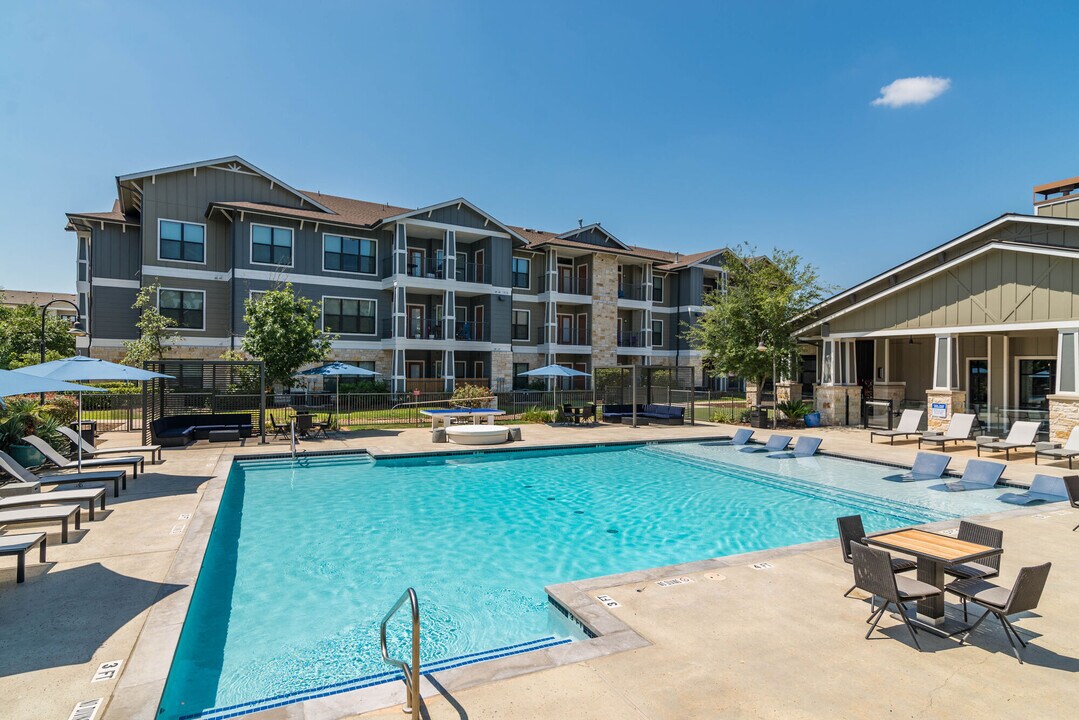 Landing at Double Creek in Austin, TX - Building Photo