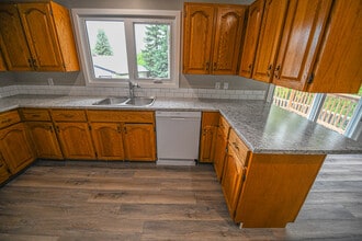 7638-797A 97a St in Grande Prairie, AB - Building Photo - Building Photo
