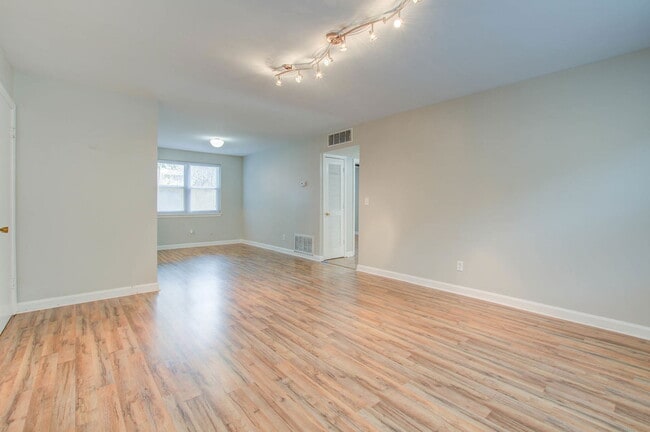 property at 117 Wentworth St