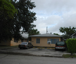 1937-1943 Madison St Apartments