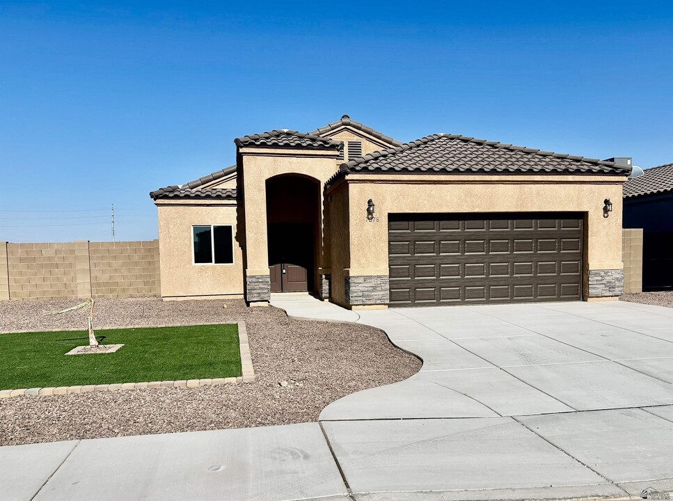 7876-7834 E 34th Pl in Yuma, AZ - Building Photo