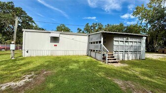 5109 Hibiscus Rd in Kissimmee, FL - Building Photo