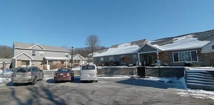 727 Follin Ave in Mount Vernon, OH - Building Photo - Building Photo