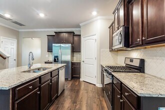 4147 Park Crossings Dr in Chelsea, AL - Building Photo - Building Photo