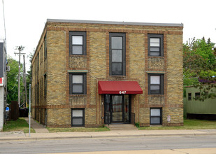 647 Snelling Ave N in St. Paul, MN - Building Photo - Building Photo