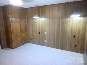 1300 Lomax Ave in Charlotte, NC - Building Photo - Building Photo