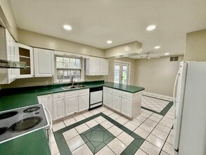 1881 Akerswood Cove, Unit 04-104 in Germantown, TN - Building Photo - Building Photo