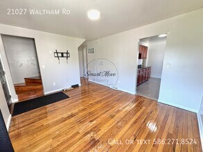 21027 Waltham Rd in Warren, MI - Building Photo - Building Photo