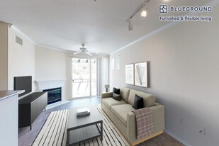 1579 E Jefferson Wy in Simi Valley, CA - Building Photo