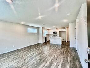 10403 NE 119th Ave in Vancouver, WA - Foto de edificio - Building Photo