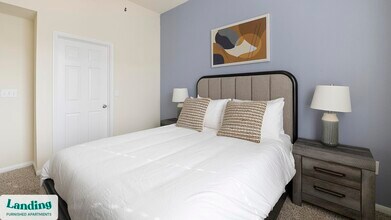 901 Lakeside Cir, Unit 2312 in Lewisville, TX - Building Photo - Building Photo