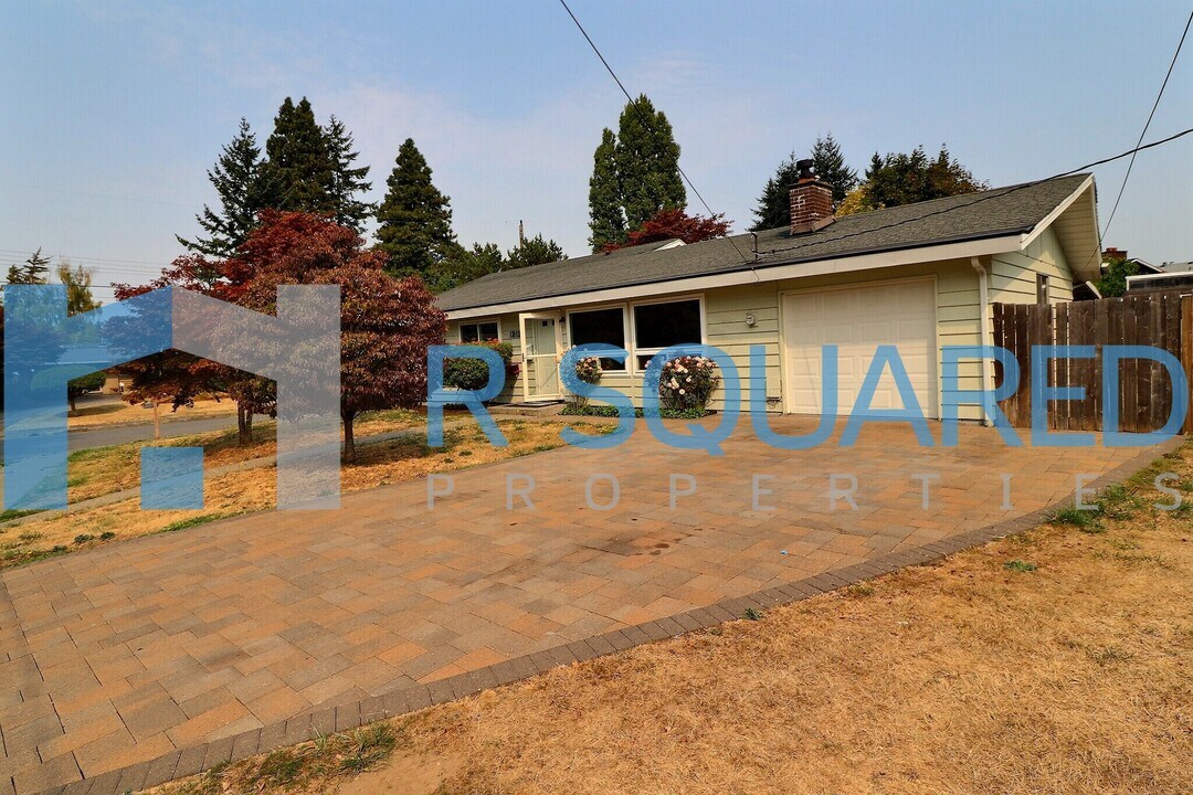 12104 6th Ave SW in Seattle, WA - Building Photo