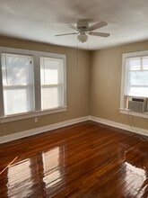 3076 Nicholson Dr, Unit C in Baton Rouge, LA - Foto de edificio - Building Photo