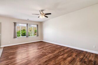 1825 Star Bright Way in Reno, NV - Building Photo - Building Photo