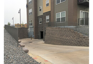 Prairie Place in Altoona, WI - Building Photo - Building Photo