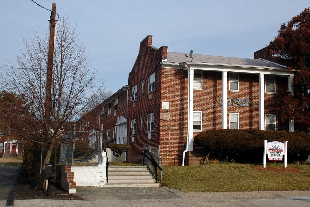 Joyce Gardens in Plainfield, NJ - Building Photo
