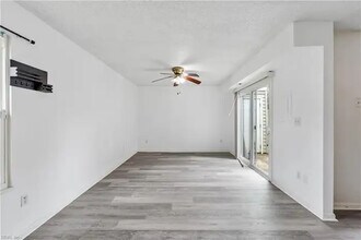 1183 Meadow Sage Ln in Virginia Beach, VA - Building Photo - Building Photo