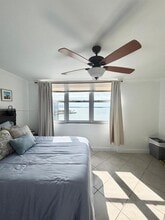 999 Brickell Bay Dr in Miami, FL - Building Photo - Building Photo
