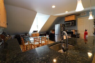 44 Ashland St in Medford, MA - Building Photo - Building Photo