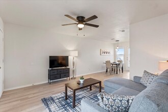 5810 Redstone Dr in Killeen, TX - Foto de edificio - Building Photo