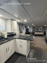 2230 Chilver Rd in Windsor, ON - Building Photo