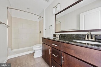 601 N 2nd St, Unit 303 in Philadelphia, PA - Foto de edificio - Building Photo