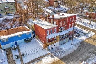 3358 Ridgway St in Pittsburgh, PA - Building Photo - Building Photo