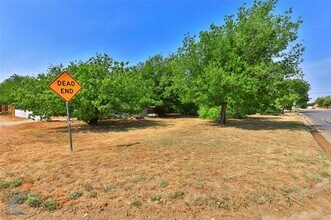 1510 Locust St in Abilene, TX - Building Photo - Building Photo