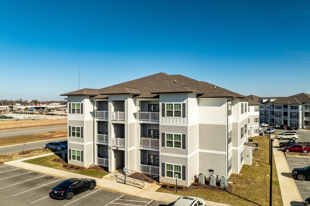 The Park at Beasley in Dickson, TN - Foto de edificio