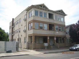 330-334 E Oak St Apartamentos