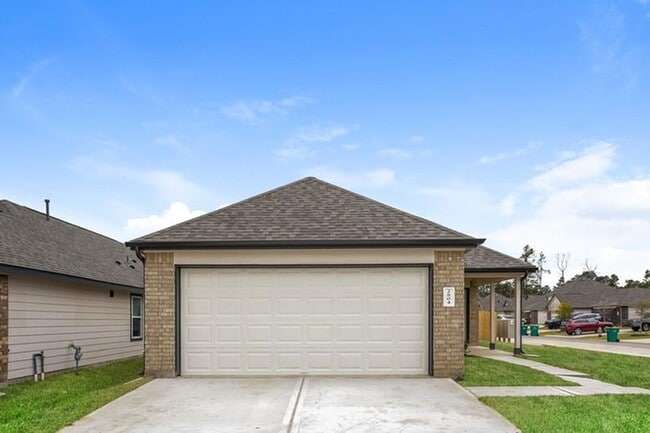2804 Briggs Dr in Conroe, TX - Building Photo - Building Photo