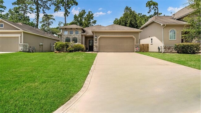 10220 Stone Gate Dr in Conroe, TX - Building Photo - Building Photo