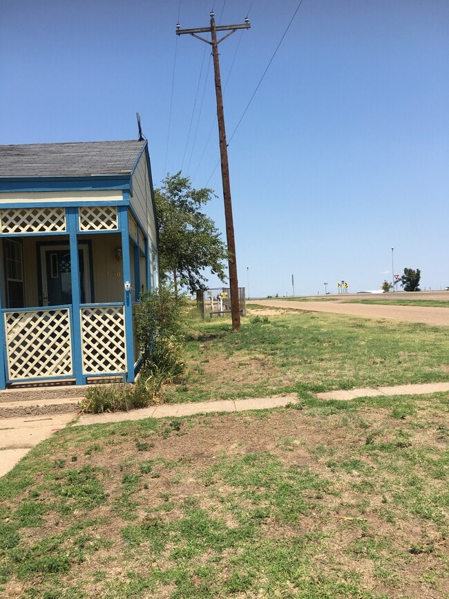 1507 Cooley Dr in Borger, TX - Foto de edificio - Building Photo