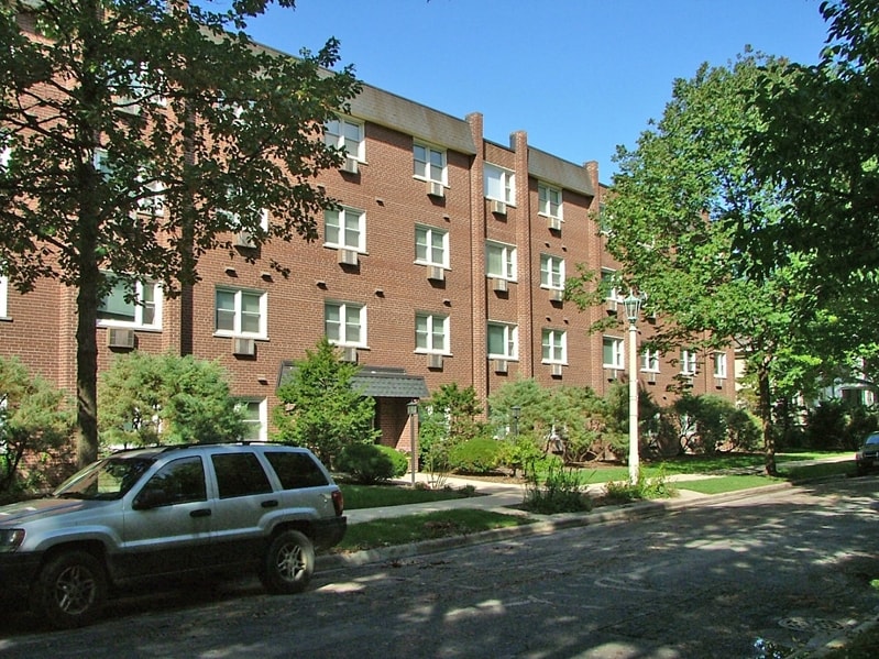 315 N Maple Ave in Oak Park, IL - Foto de edificio